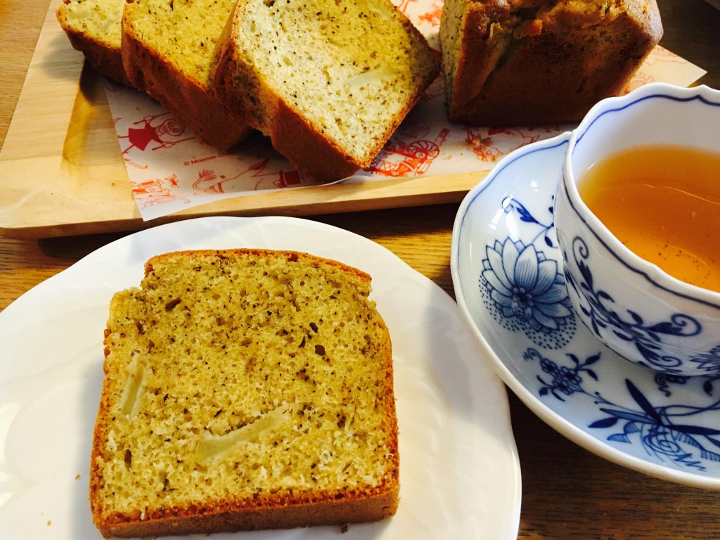 ホットケーキミックス粉で紅茶とりんごのケーキ Kyoko Dining 料理研究家 木谷京子オフィシャルサイト